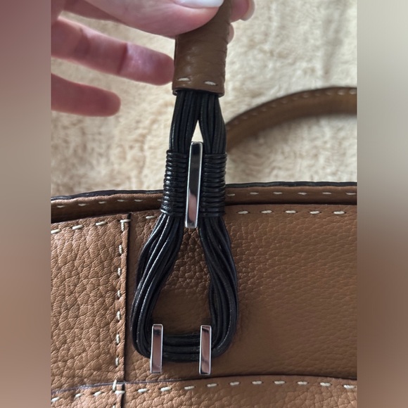 VBH Via First Edition Tan Calfskin Handbag - Picture 12 of 14